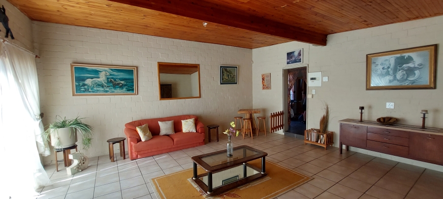 2 Bedroom Property for Sale in Skiathos Western Cape